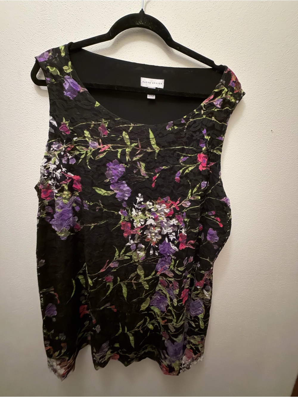 Susan Graver Black Floral Textured Sleeveless Camisole
